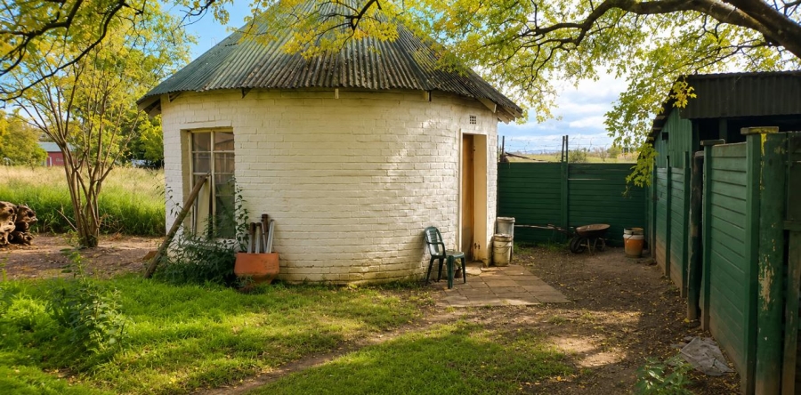 Commercial Property for Sale in Roodewal Free State